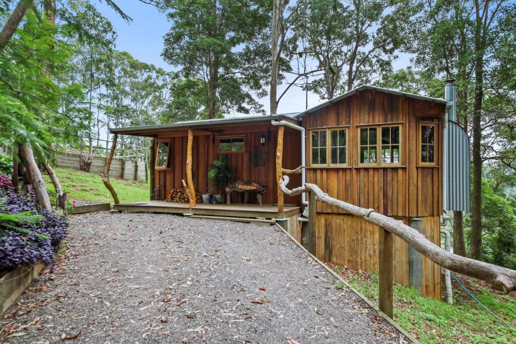 Love Shack Sunshine Coast Hinterland