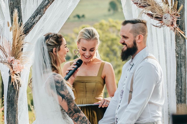 Amber Gilliam Celebrant Weddings Sunshine Coast Hinterland