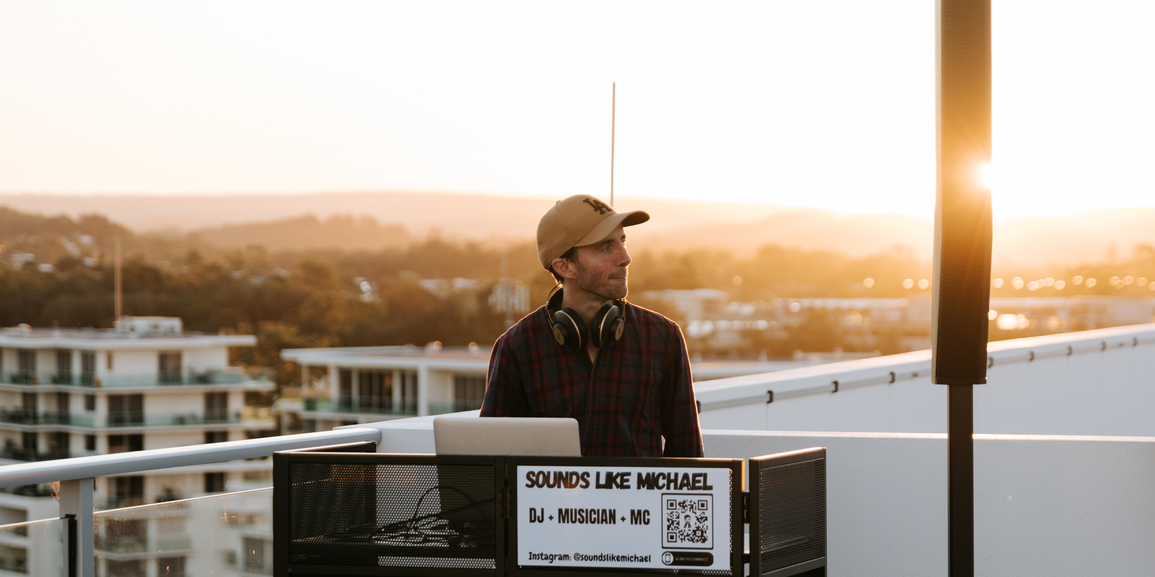 Sounds Like Michael Entertainment Weddings Parties Events Sunshine Coast Hinterland