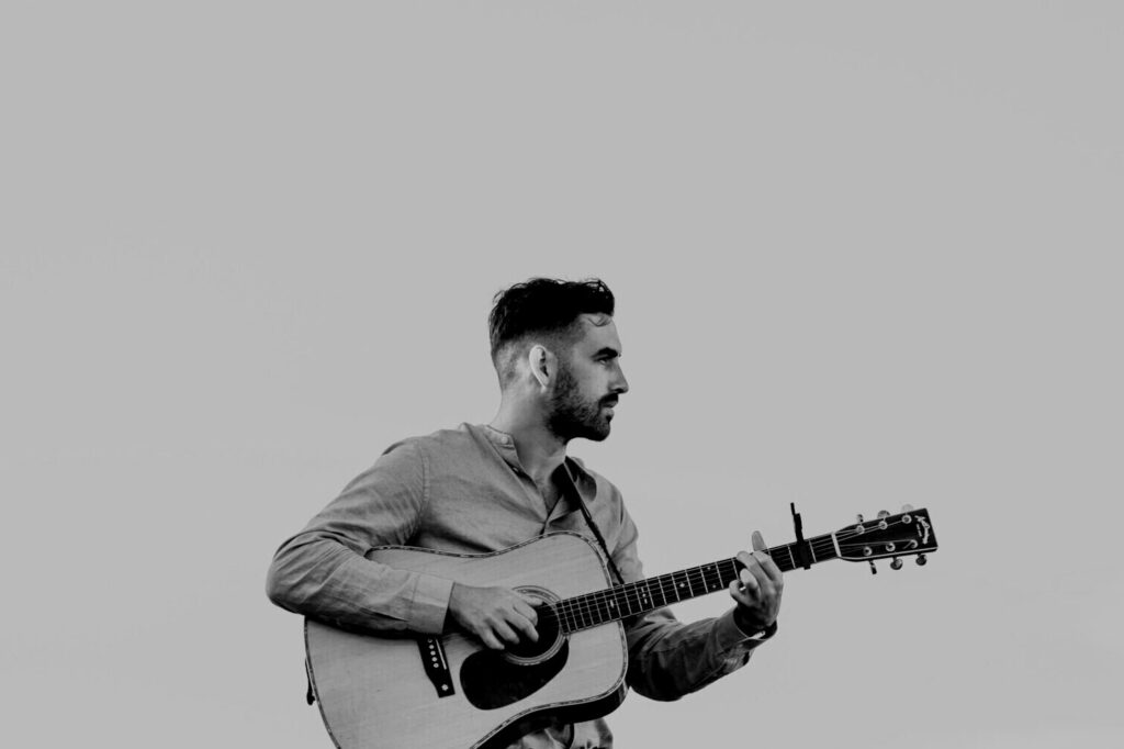 Gian Music Entertainment Weddings Sunshine Coast Hinterland